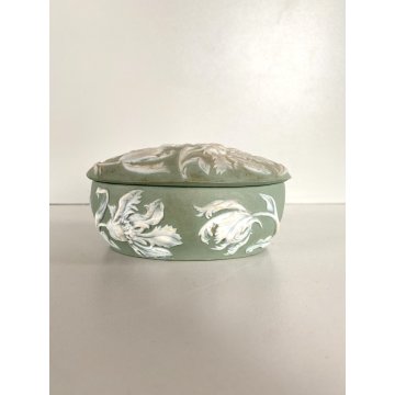 SCATOLINA COPERCHIO PORCELLANA BISCUIT VERDE DECORI FLOREALI