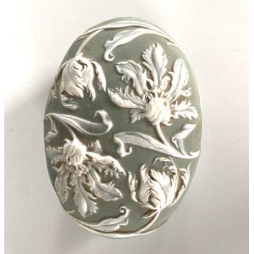 SCATOLINA COPERCHIO PORCELLANA BISCUIT VERDE DECORI FLOREALI