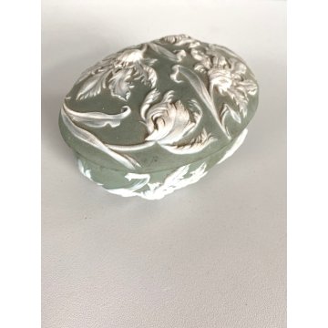 SCATOLINA COPERCHIO PORCELLANA BISCUIT VERDE DECORI FLOREALI