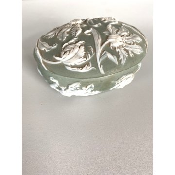 SCATOLINA COPERCHIO PORCELLANA BISCUIT VERDE DECORI FLOREALI