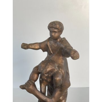 ANTICA SCULTURA BRONZO TUTTOTONDO SZT KRISTOF FIGURA FANCIULLO ANZIANO UOMO 1981