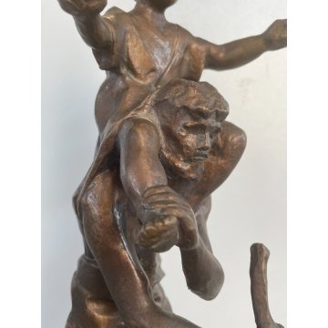 ANTICA SCULTURA BRONZO TUTTOTONDO SZT KRISTOF FIGURA FANCIULLO ANZIANO UOMO 1981