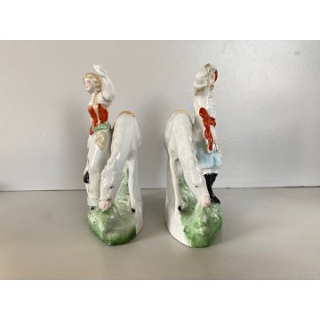 COPPIA STATUINA PORCELLANA POLICROMA NOBILE CAVALIERE DAMA CAVALLO 4948 GERMANY