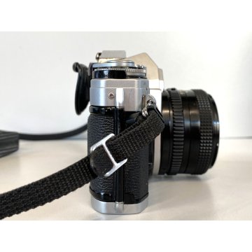 FOTOCAMERA REFLEX CANON AE-1 PROGRAM 35mm LENS FD 50 / 28 / 70-210mm JAPAN '70