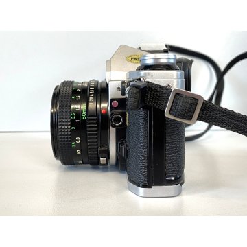 FOTOCAMERA REFLEX CANON AE-1 PROGRAM 35mm LENS FD 50 / 28 / 70-210mm JAPAN '70