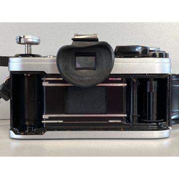 FOTOCAMERA REFLEX CANON AE-1 PROGRAM 35mm LENS FD 50 / 28 / 70-210mm JAPAN '70