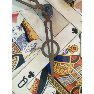 OROLOGIO da PARETE VINTAGE WALL CLOCK CARTE da GIOCO MECCANICO CIFRE ROMANE ø33