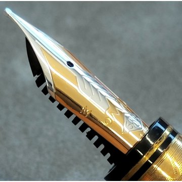 Penna Stilografica OMAS Extra 557/S NERO ORO 14k FOUNTAIN PEN Limited Edition M