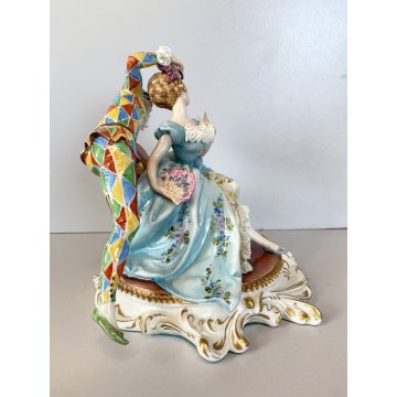 STATUINA PORCELLANA CAPODIMONTE Cappè SCENA CARNEVALE VENEZIANO ARLECCHINO '900