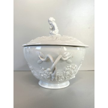 ANTICA TAZZA da PUERPERA Ginori Capodimonte PORCELLANA BIANCA DECORO RILIEVO