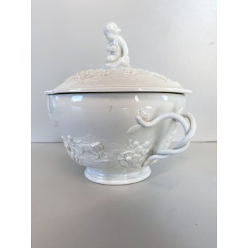 ANTICA TAZZA da PUERPERA Ginori Capodimonte PORCELLANA BIANCA DECORO RILIEVO