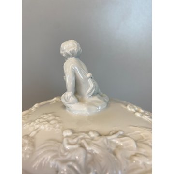 ANTICA TAZZA da PUERPERA Ginori Capodimonte PORCELLANA BIANCA DECORO RILIEVO