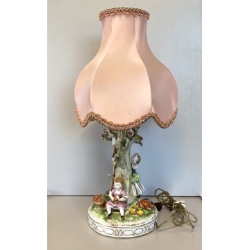 LAMPADA TAVOLO ABATJOURS GRUPPO PORCELLANA CAPODIMONTE BIMBI RACCOLTA DELLE MELE