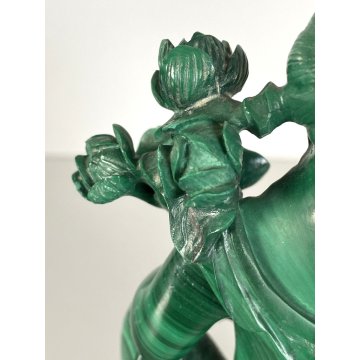 SCULTURA MALACHITE FIGURA SEDUTA FIORI DI LOTO CANE ARTE ORIENTALE XX sec
