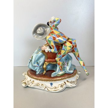 STATUINA PORCELLANA CAPODIMONTE Cappè SCENA CARNEVALE VENEZIANO ARLECCHINO '900