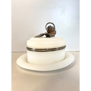 SCATOLA con COPERCHIO VETRO OPALINO PROFILO e DECORO LIBERTY FLOREALE ARGENTATO