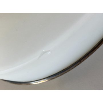 SCATOLA con COPERCHIO VETRO OPALINO PROFILO e DECORO LIBERTY FLOREALE ARGENTATO