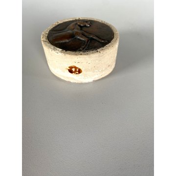 FERMACARTE Bruno Cassinari BASSORILIEVO BRONZO CAVALLI TRAVERTINO ø7x3cm/h '900