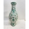 VASO PORCELLANA CINESE DECORO FIGURE MITOLOGICHE VERDE su FONDO BIANCO 35,5 cm/h
