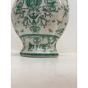 VASO PORCELLANA CINESE DECORO FIGURE MITOLOGICHE VERDE su FONDO BIANCO 35,5 cm/h