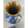 COPPIA VASO CINESE BRONZO CLOISONNE SMALTO POLICROMO DECORO FLOREALE BLU 24 cm/h
