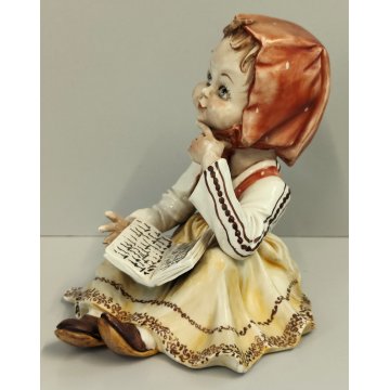 STATUINA FIGURA PORCELLANA CAPODIMONTE Bimba legge Libro CONTADINA epoca VINTAGE