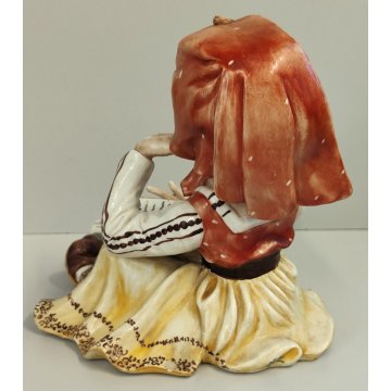 STATUINA FIGURA PORCELLANA CAPODIMONTE Bimba legge Libro CONTADINA epoca VINTAGE