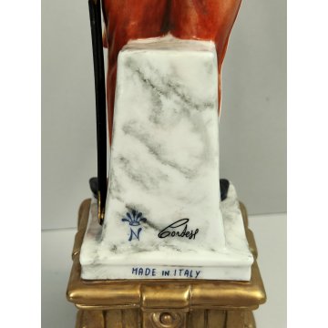 STATUINA FIGURA PORCELLANA CAPODIMONTE Ufficiale Guardia Imperiale SOLDATO epoca