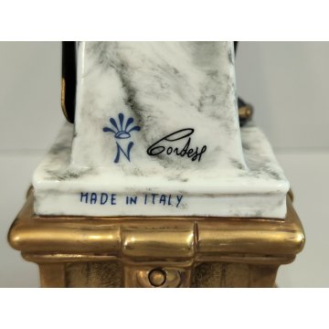 STATUINA FIGURA PORCELLANA CAPODIMONTE Cavalleggero Imperiale SOLDATO Ufficiale