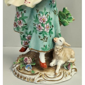 SCULTURA Contadina Pecora STATUINA CERAMICA BIANCA Ginori Capodimonte EPOCA '900