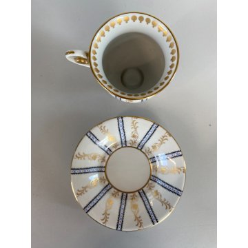 TAZZINA CAFFE PORCELLANA G. Mangani FIRENZE DECORO FIORI VOLUTE ORO DIPINTO '900