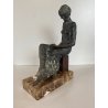 SCULTURA BRONZO FIGURA FEMMINILE DONNA SEDUTA BASE MARMO 25cm/h CONTEMPORARY ART