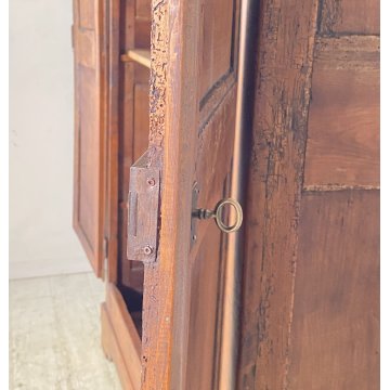 ANTICO PICCOLO ARMADIO DUE ANTE GUARDAROBA 800 LEGNO NOCE DISPENSA CUCINA EPOCA