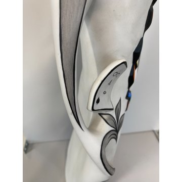 SCULTURA GRES SMALTO POLICROMO Gusella Guglielmo FIGURA FEMMINILE ASTRATTA 50cm