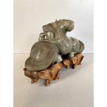 SCULTURA GIADA FIGURE CAVALLO PULEDRO MADRE FIGLIO BASE LEGNO INTAGLIATO '900