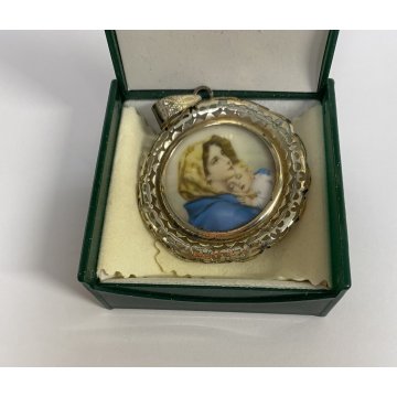 GRANDE MEDAGLIONE CIONDOLO CAPOCULLA MADONNA E BAMBINO RELIGIOSO LAMINA ARGENTO