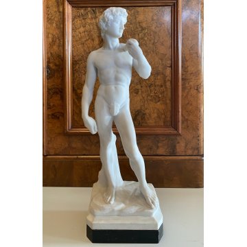 ANTICA SCULTURA RIPRODUZIONE STATUA David di Michelangelo MARMO BIANCO 59 cm/h