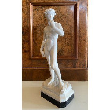 ANTICA SCULTURA RIPRODUZIONE STATUA David di Michelangelo MARMO BIANCO 59 cm/h