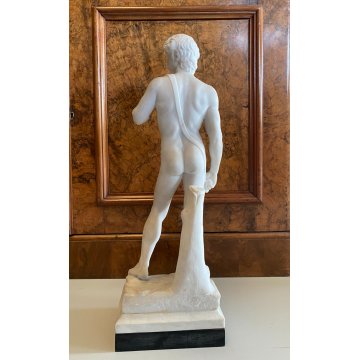 ANTICA SCULTURA RIPRODUZIONE STATUA David di Michelangelo MARMO BIANCO 59 cm/h