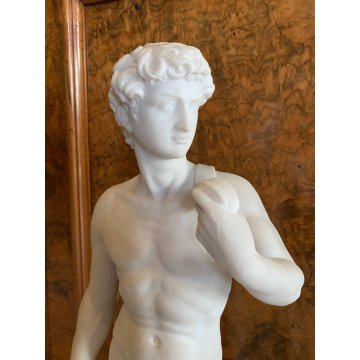 ANTICA SCULTURA RIPRODUZIONE STATUA David di Michelangelo MARMO BIANCO 59 cm/h