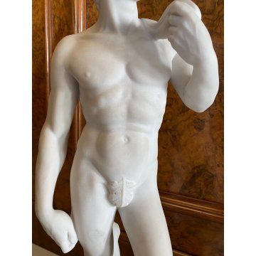 ANTICA SCULTURA RIPRODUZIONE STATUA David di Michelangelo MARMO BIANCO 59 cm/h