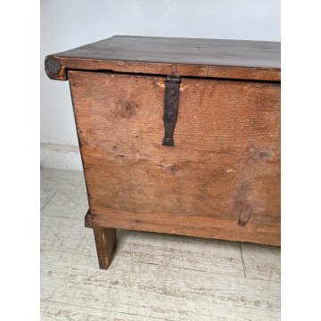 ANTICA CASSAPANCA LEGNO ABETE EPOCA 1900 OLD WOOD CHEST FORMELLA DECORO ROMBO