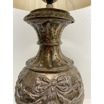 LAMPADA TAVOLO CLASSICA ABATJOUR METALLO ARGENTATO DECORO A SBALZO 1 LUCE 58cm/h