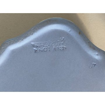 SCATOLA OVALE COPERCHIO Wedgwood blue PORCELLANA BISCUIT DECORO NEOCLASSICO 11cm
