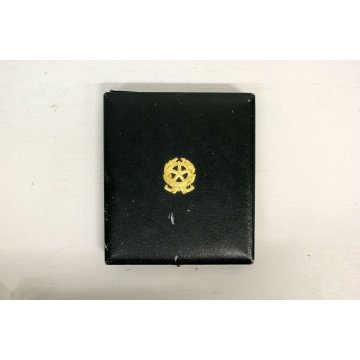 MEDAGLIA CAVALIERE ORDINE AL MERITO DELLA REPUBBLICA SCATOLA CROCE FIORE ANNI 50