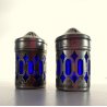 SET SALINO PEPINO SALT & PEPPER  SHAKERS METALLO ARGENTATO VETRO BLU COBALTO