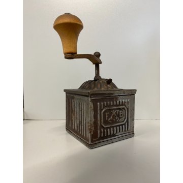 ANTICO MACINA CAFFE MANUALE MACININO FB TRE SPADE IN FERRO ANNI '30