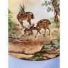 PIATTO DECORATIVO PARATA CERAMICA SCENA NATURALISTICA CERVO CERBIATTI BOSCO ø 41