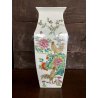 VASO PORCELLANA CINESE FAMILLE ROSE ANSE FIORI PEONIE GALLI VERDE CELADON XX sec