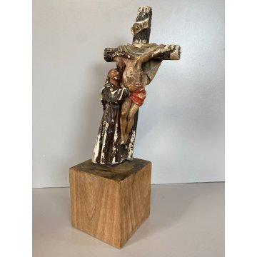 STATUETTA GESSO SAN FRANCESCO DEPONE CRISTO DALLA CROCE con BASE LEGNO 25cm/h